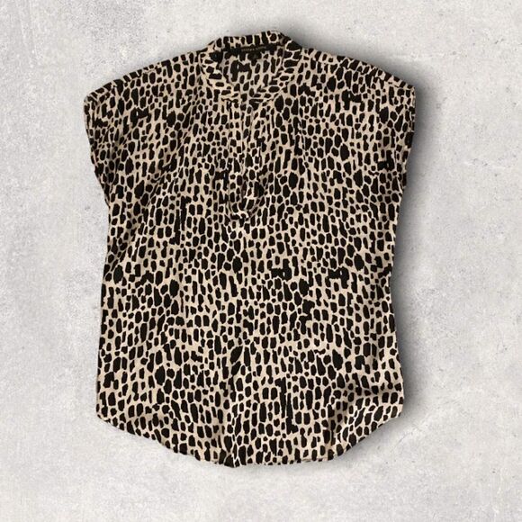 : : CYNTHIA STEEFE Cheetah Print Sleeveless Blouse : : - Picture 1 of 12